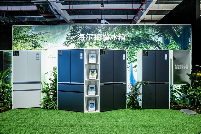 尔冰箱首创的“冰箱AI工厂”m6米乐全球首选的背后是海(图3)